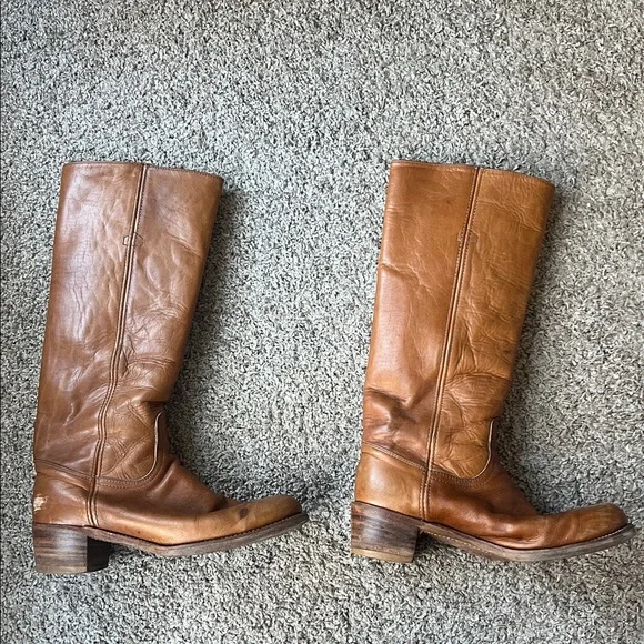 Frye Women's Campus Boots - Picture 7 of 9
